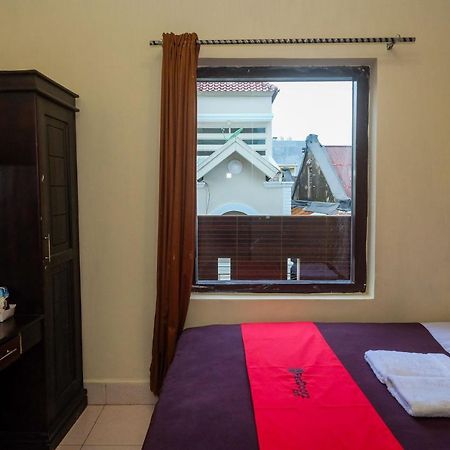 Reddoorz At Hotel Rich Parepare Near Pantai Mattirotasi Buitenkant foto